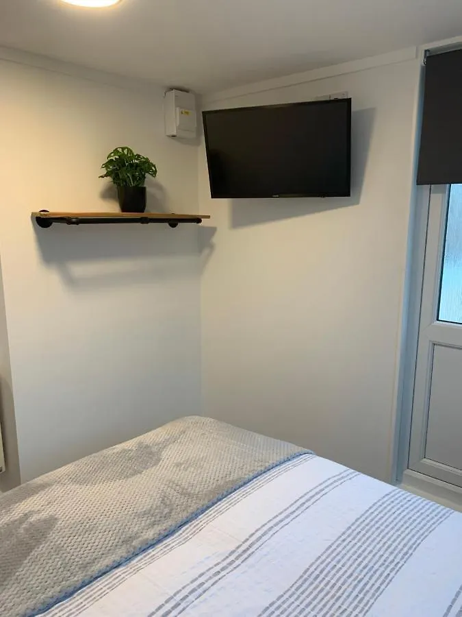 Payne'S Pad Apartment Poole